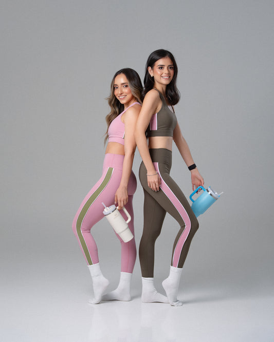 MOUV Stride Contrast Leggings.