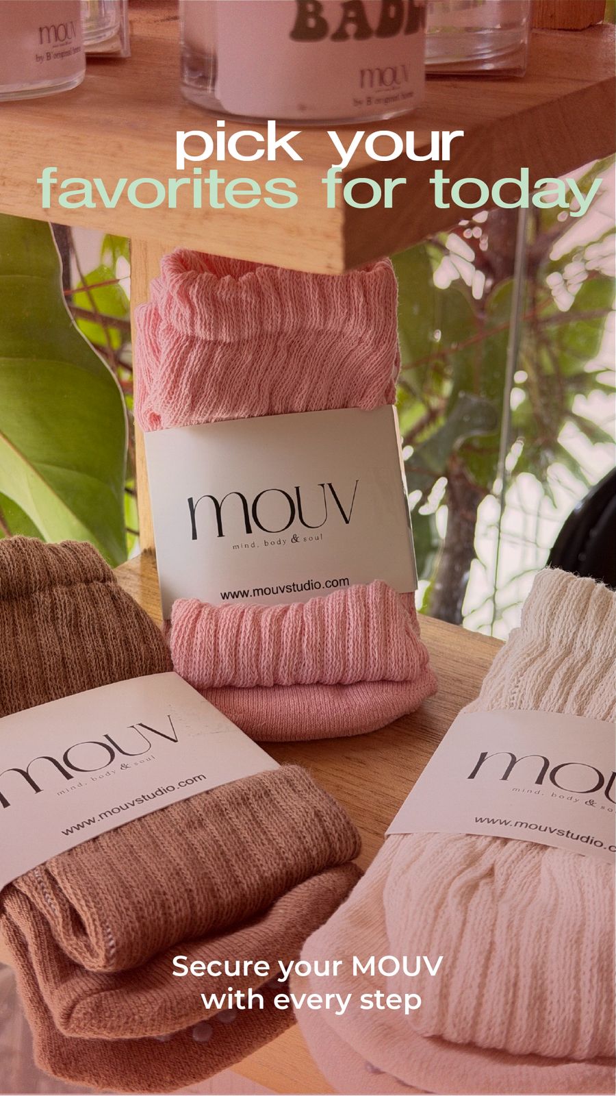 MOUV Scrunch Grip Socks